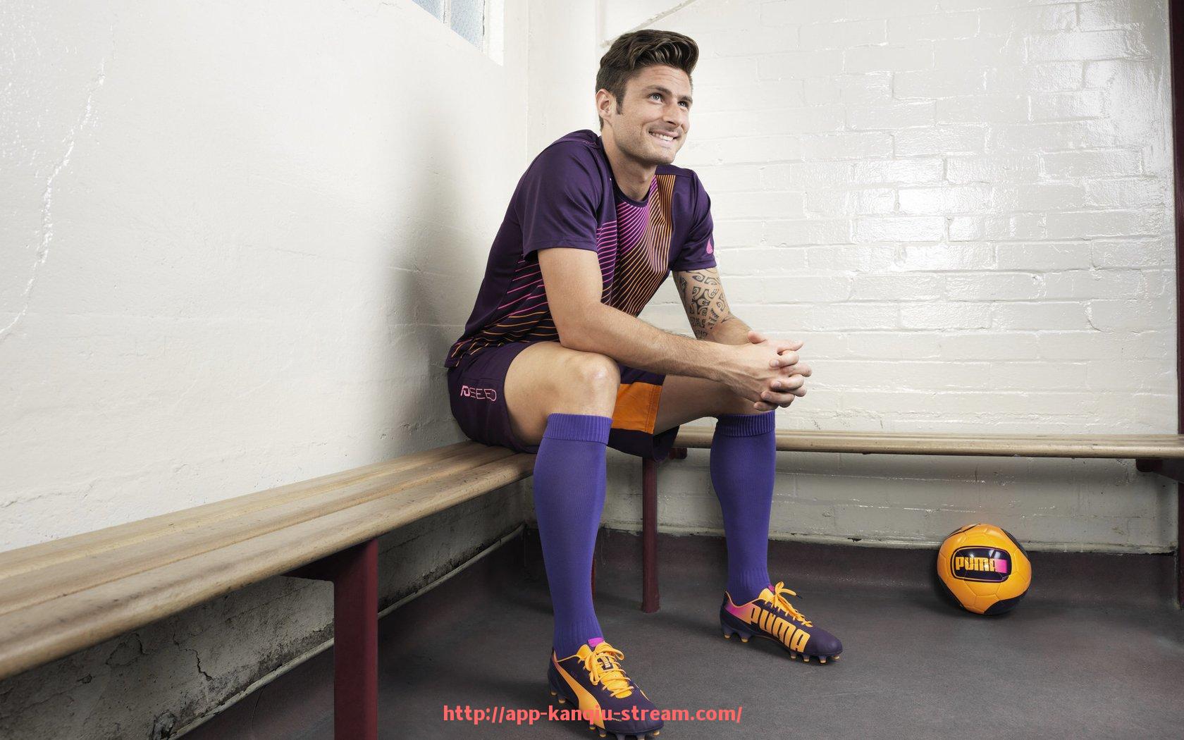 看球直播-火箭队黑色球衣款式解析与穿搭图示